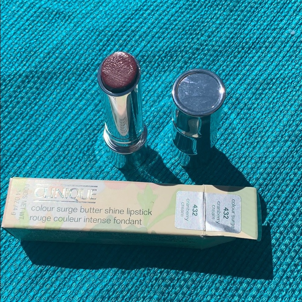 New Clinique lipstick in cranberry cream